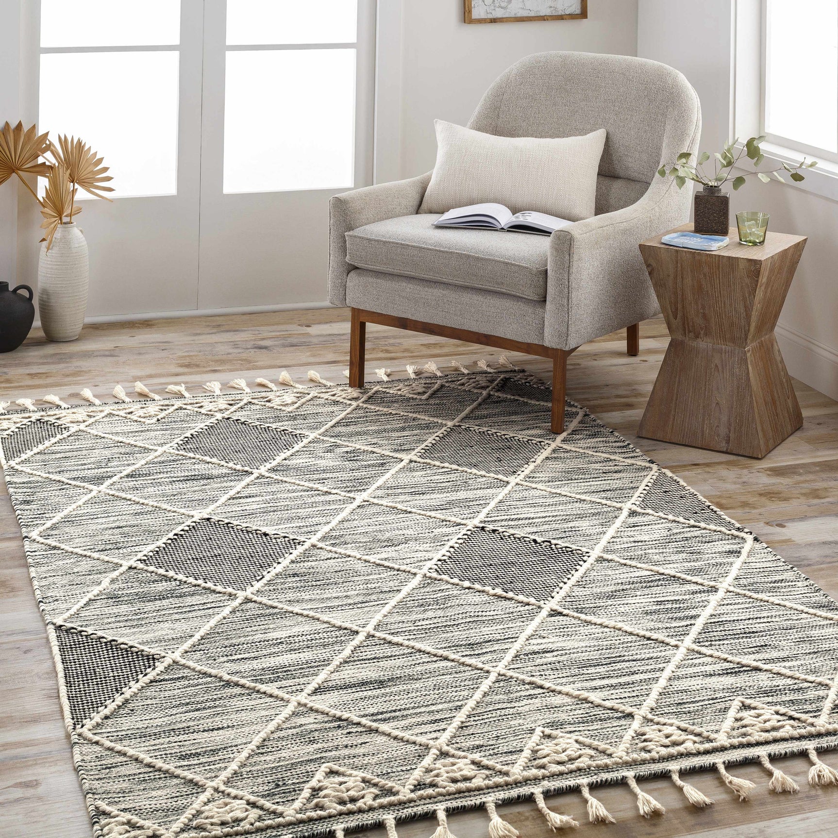 Mabua Tasseled Jute&Wool Rug - Clearance - Ornate Home