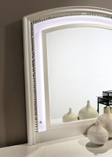 Maddie Pearl White/White 5 Pc. Queen Bedroom Set w/ Chest - Ornate Home