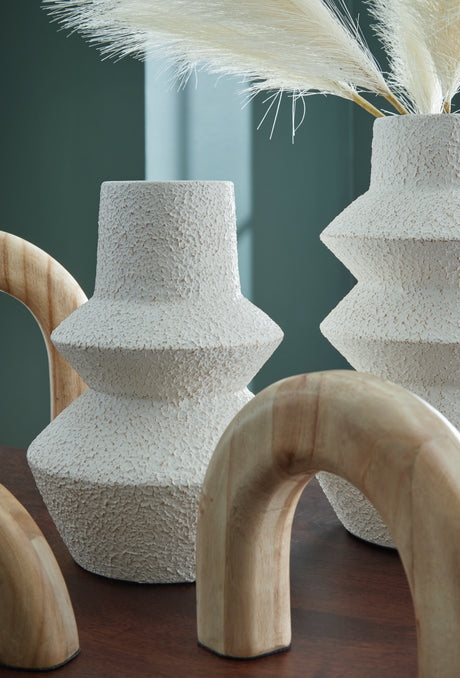 Maddwarth White/Natural Brown Accessory Set (Set of 5) - Ornate Home