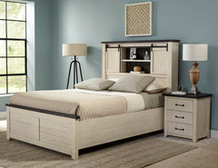 Madison County Vintage White 5-Piece King Barn Door Bedroom Set - Ornate Home