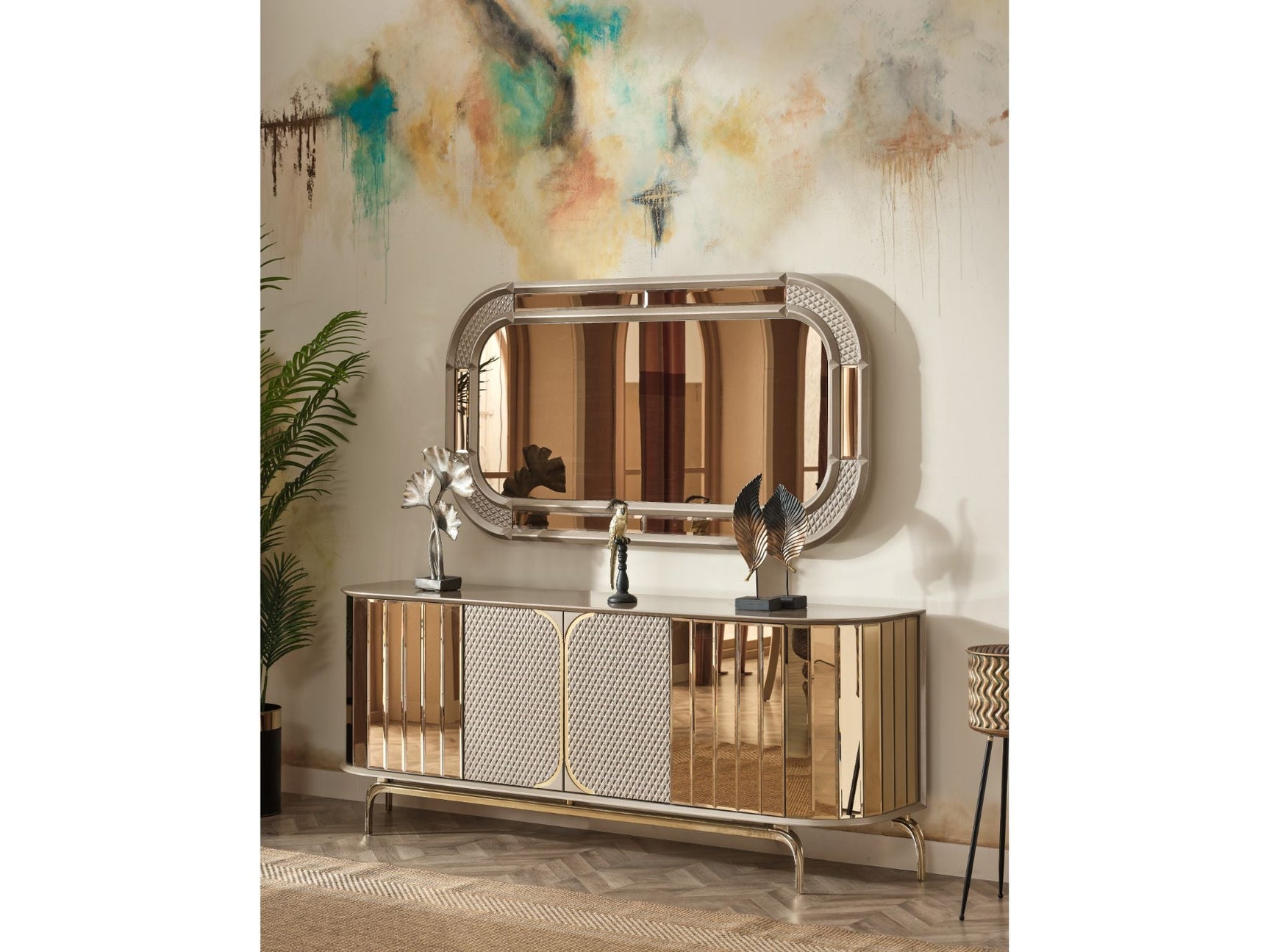 Madrid Cream/Gold Consol With Mirror