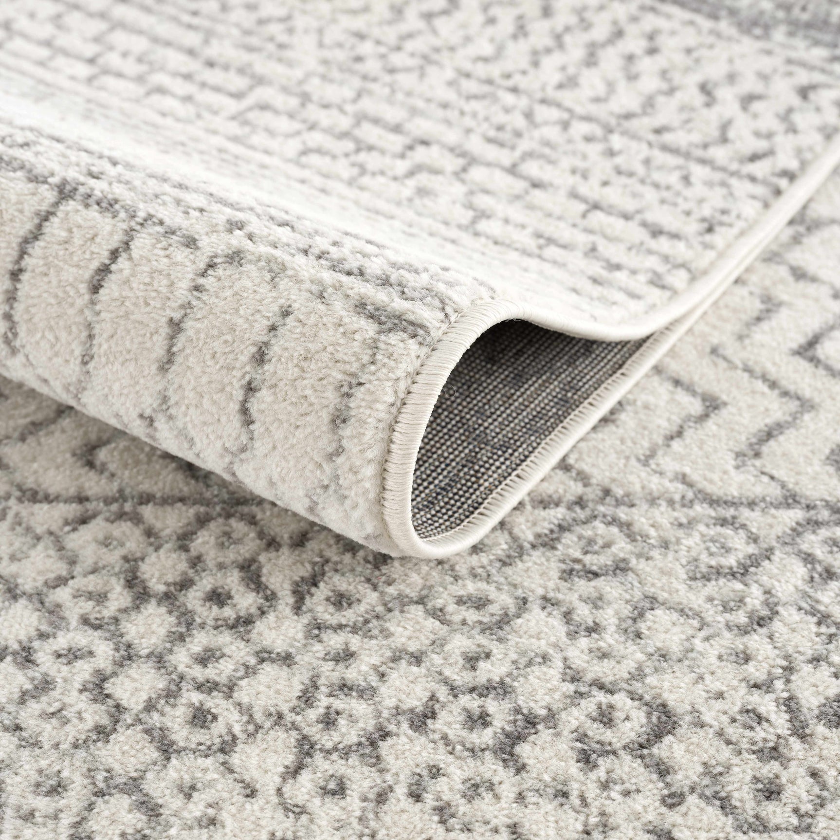 Marash KMRSH-4610 Area Rug - Clearance - Ornate Home