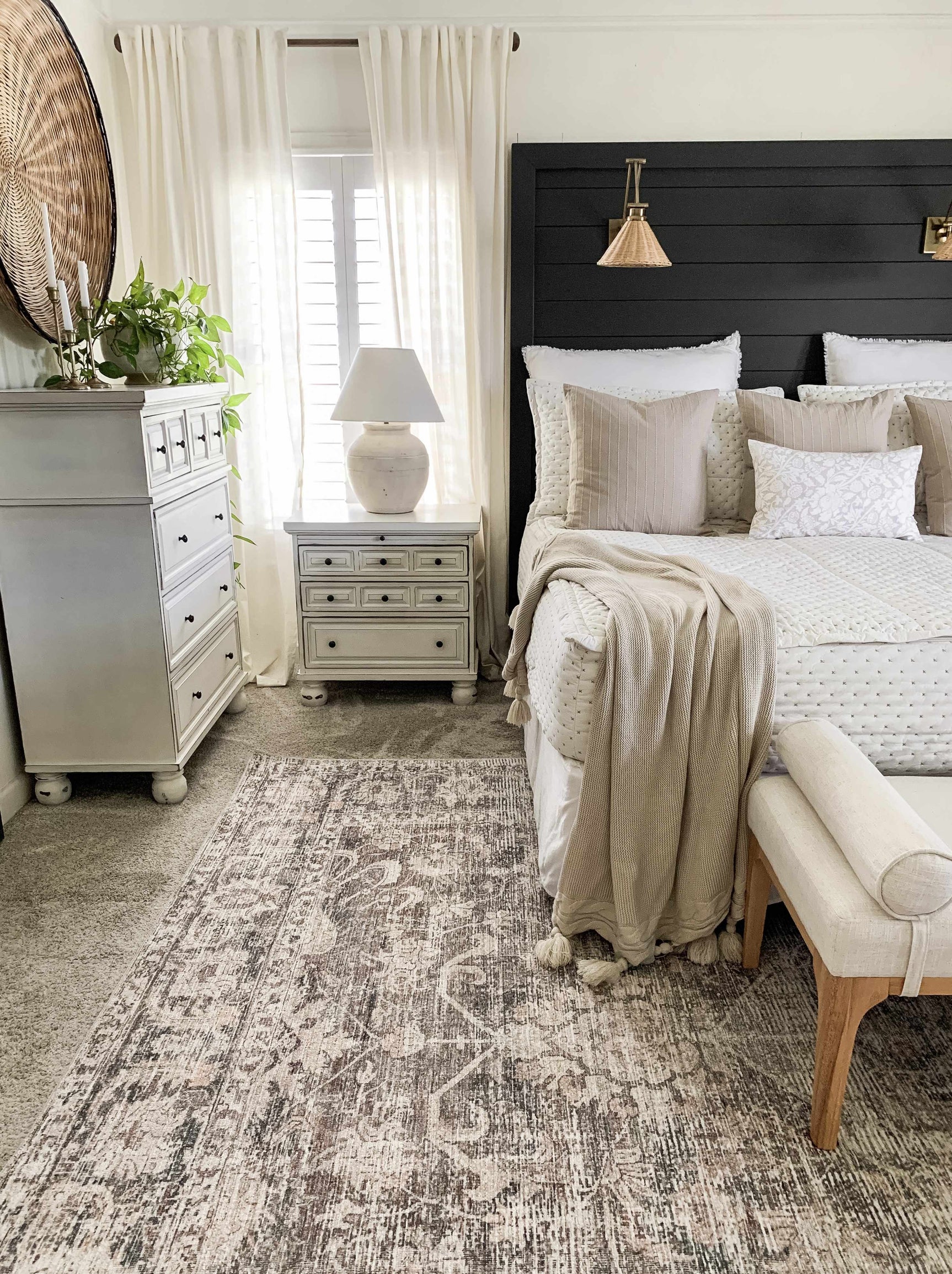 Marlene Machine Woven Becki Owens x LIVABLISS BOMN-2301 Area Rug - Ornate Home