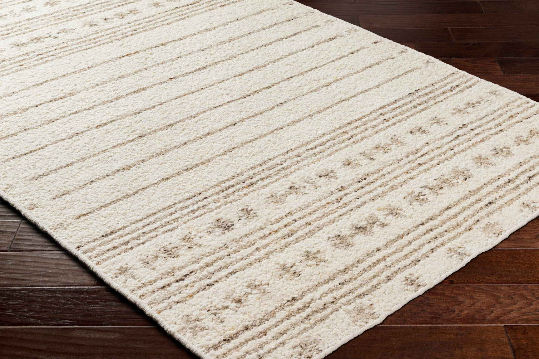 Matawan Premium Wool Rug - Clearance - Ornate Home