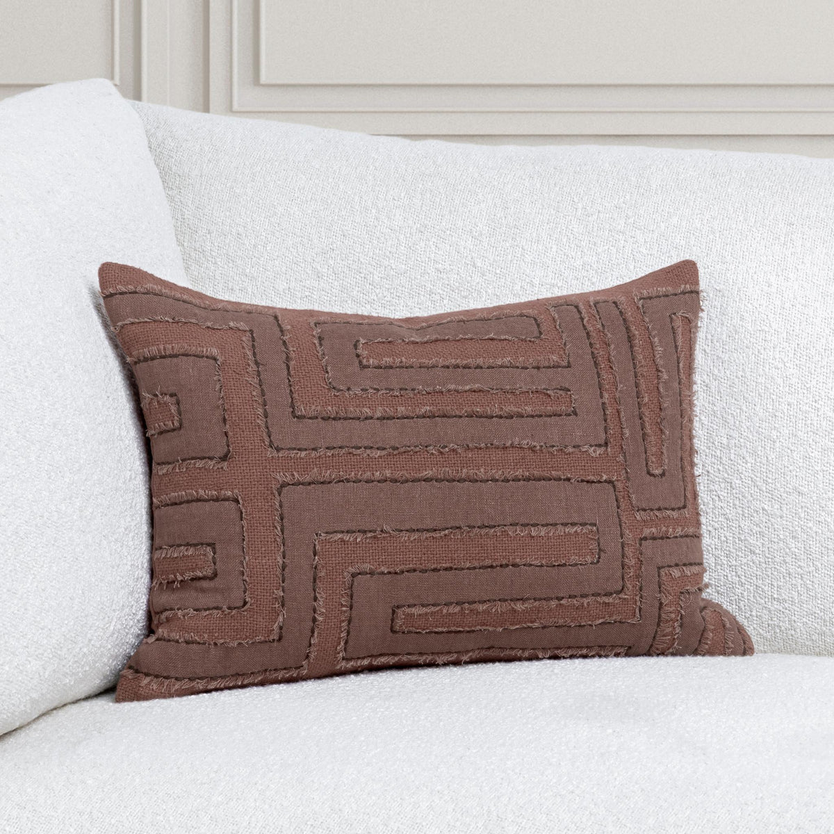 Mateo Sierra Brown 14"x20" Throw Pillow (Set of 2)