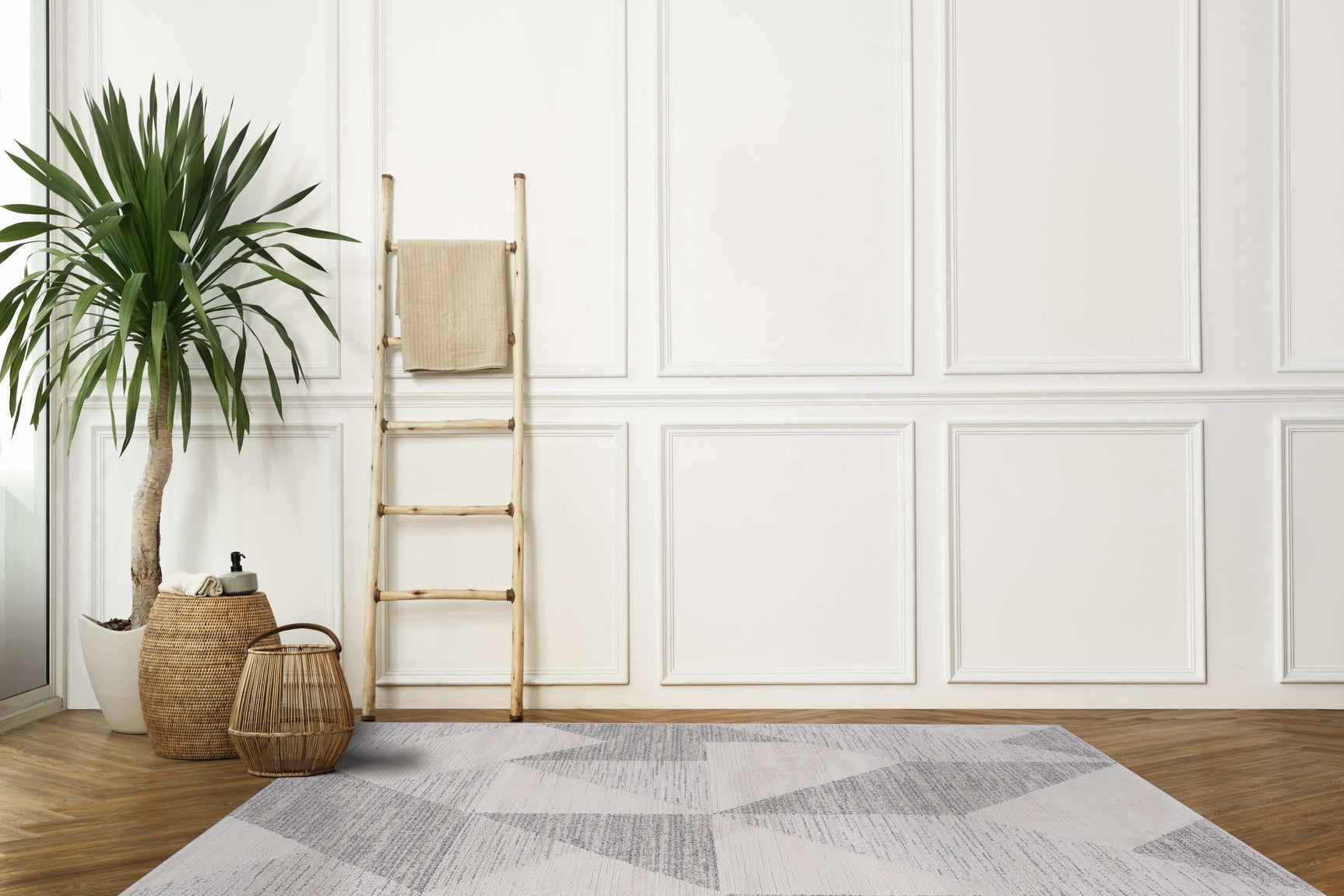 Matisse Woven Non-Slip Indoor Geometric Triangle Area Rug - Ornate Home