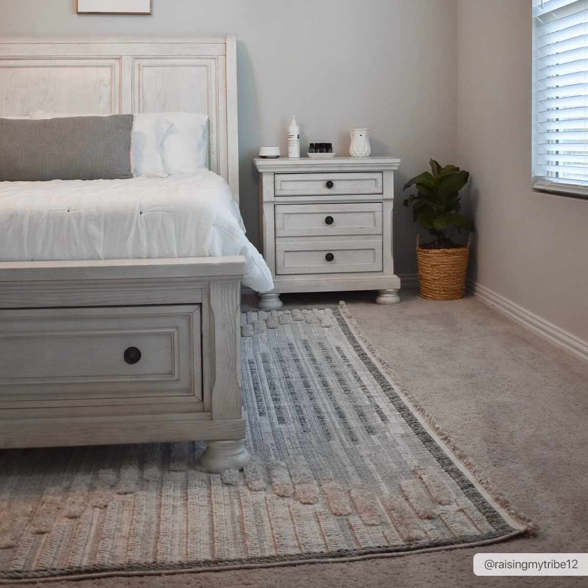 Maulawin High-Low Rustic Rug - Ornate Home