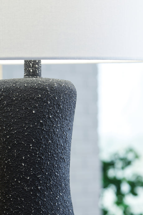 Maykins Black Metal Table Lamp (1/CN) - Ornate Home