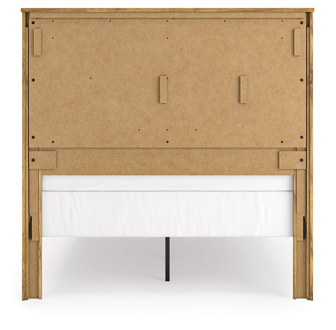 Maystonna Brown Queen Crossbuck Panel Bed, Dresser and Mirror - Ornate Home