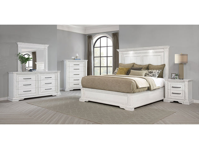 McKinney Vintage White 5-piece Eastern King Bedroom Set - Ornate Home