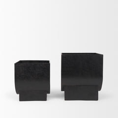 Medina Antiqued Black Metal Planters (Set of 2)