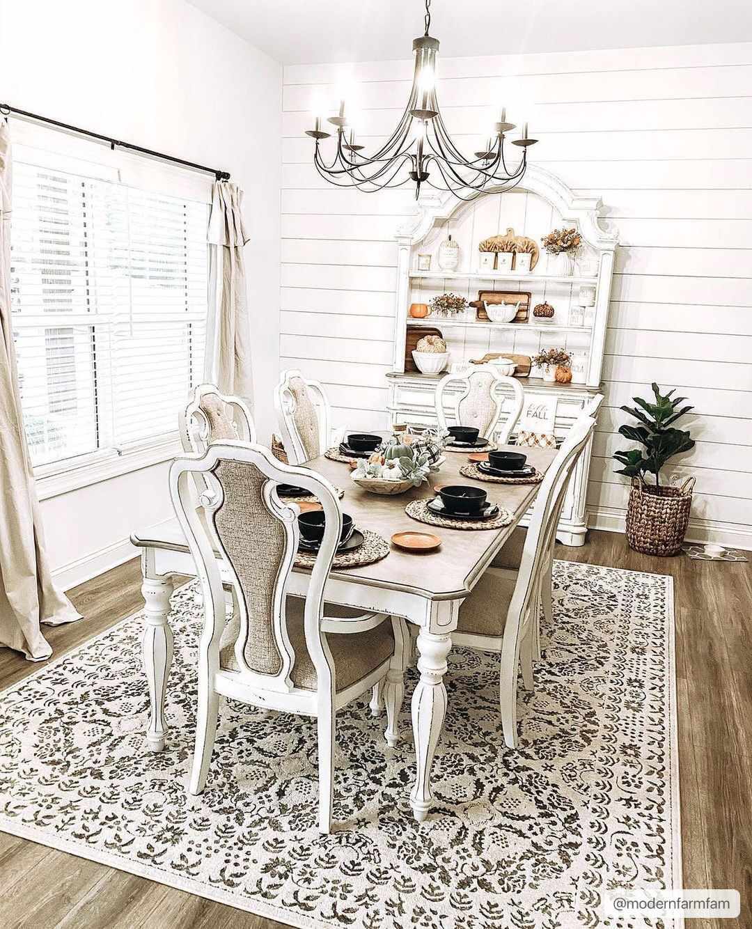 Megargel Area Rug - Ornate Home