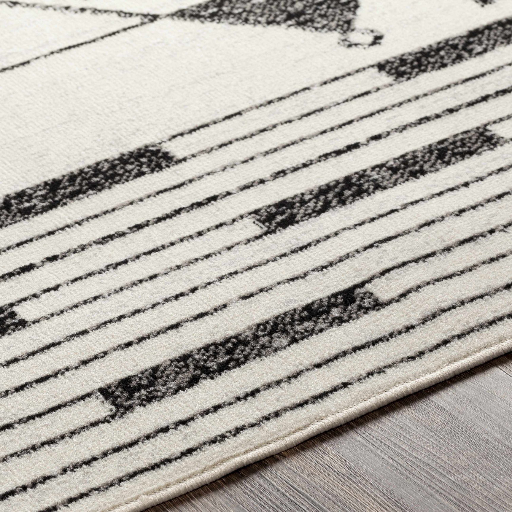 Middlemount Area Rug - Clearance - Ornate Home