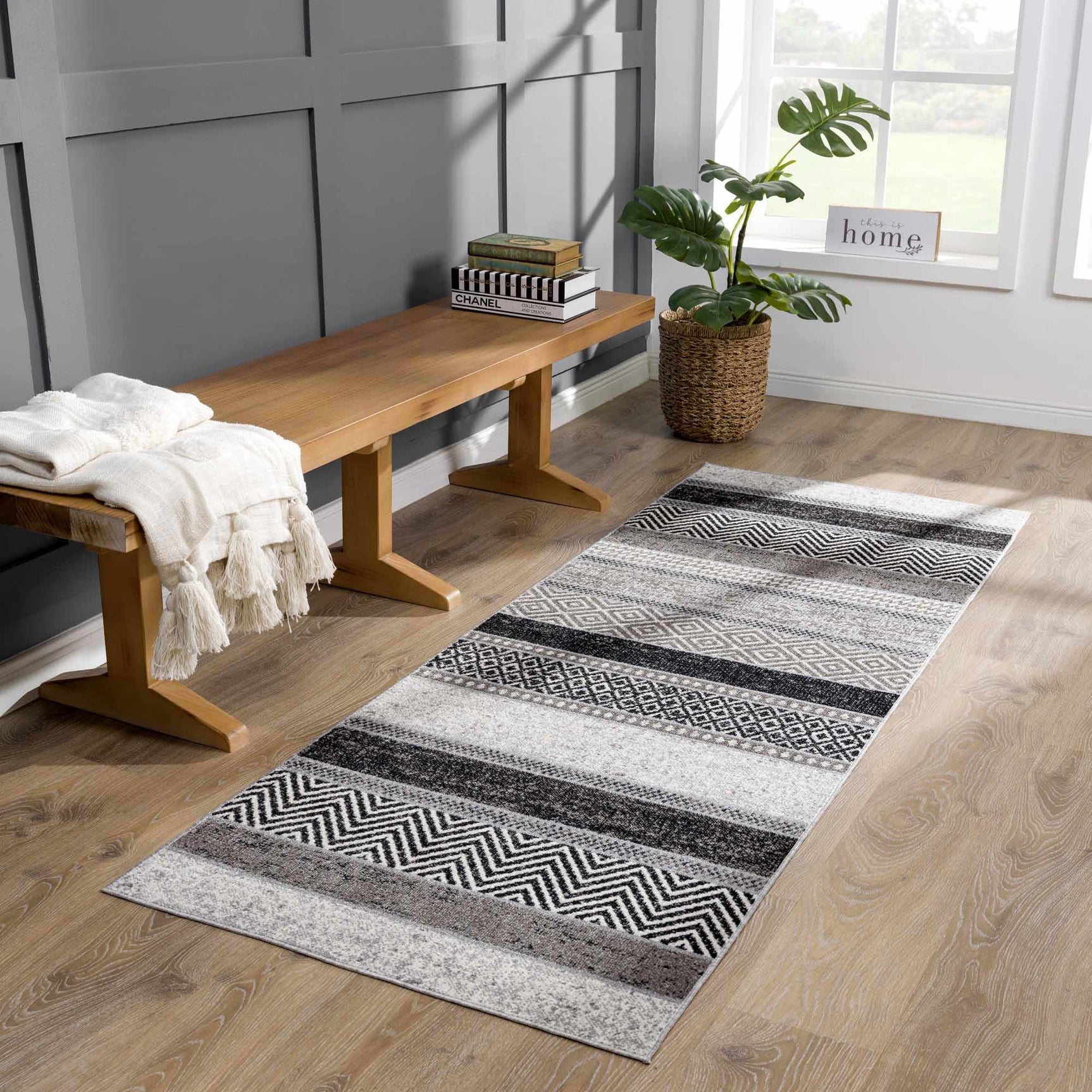 Middlestown Washable Area Rug - Ornate Home