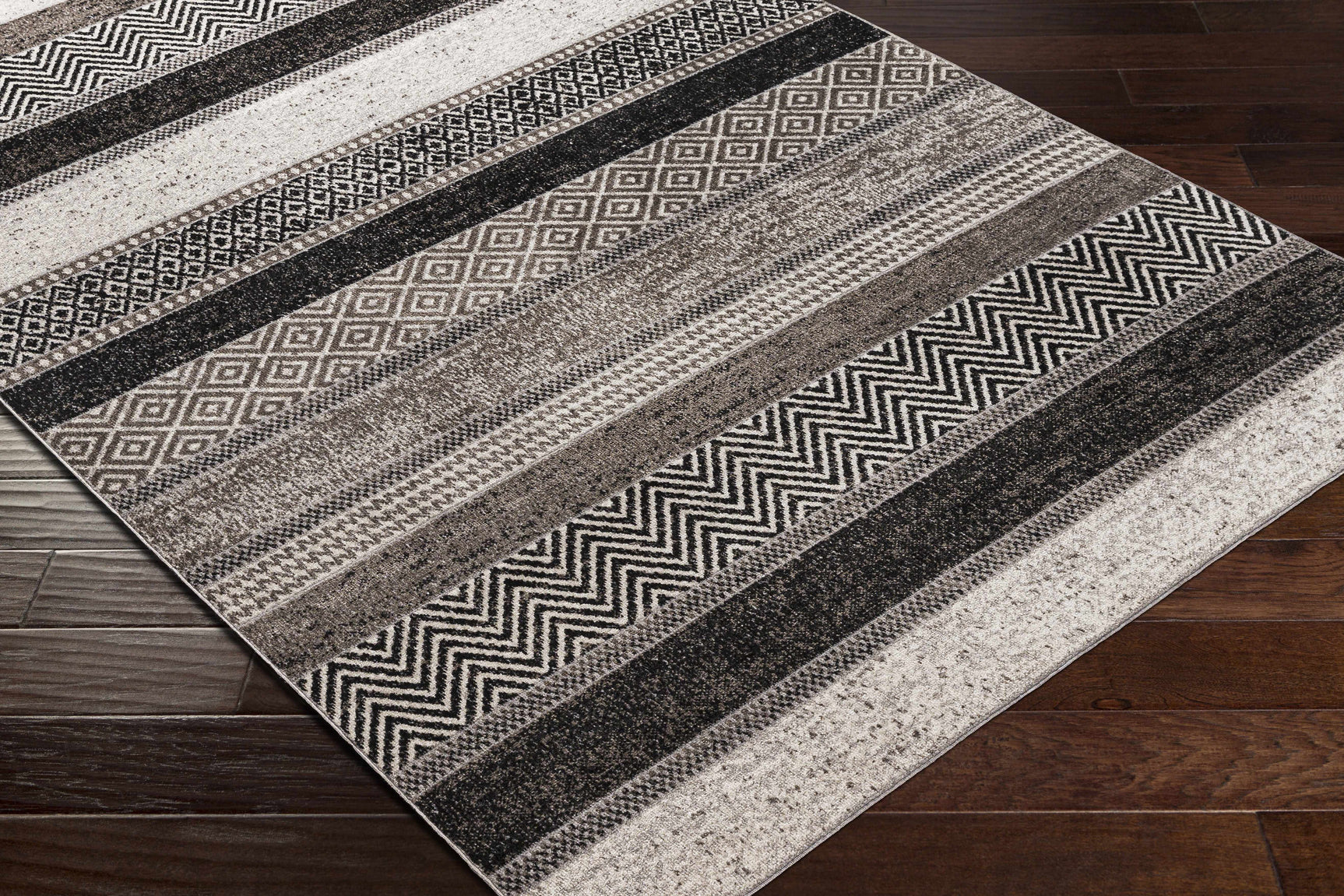 Middlestown Washable Area Rug - Ornate Home