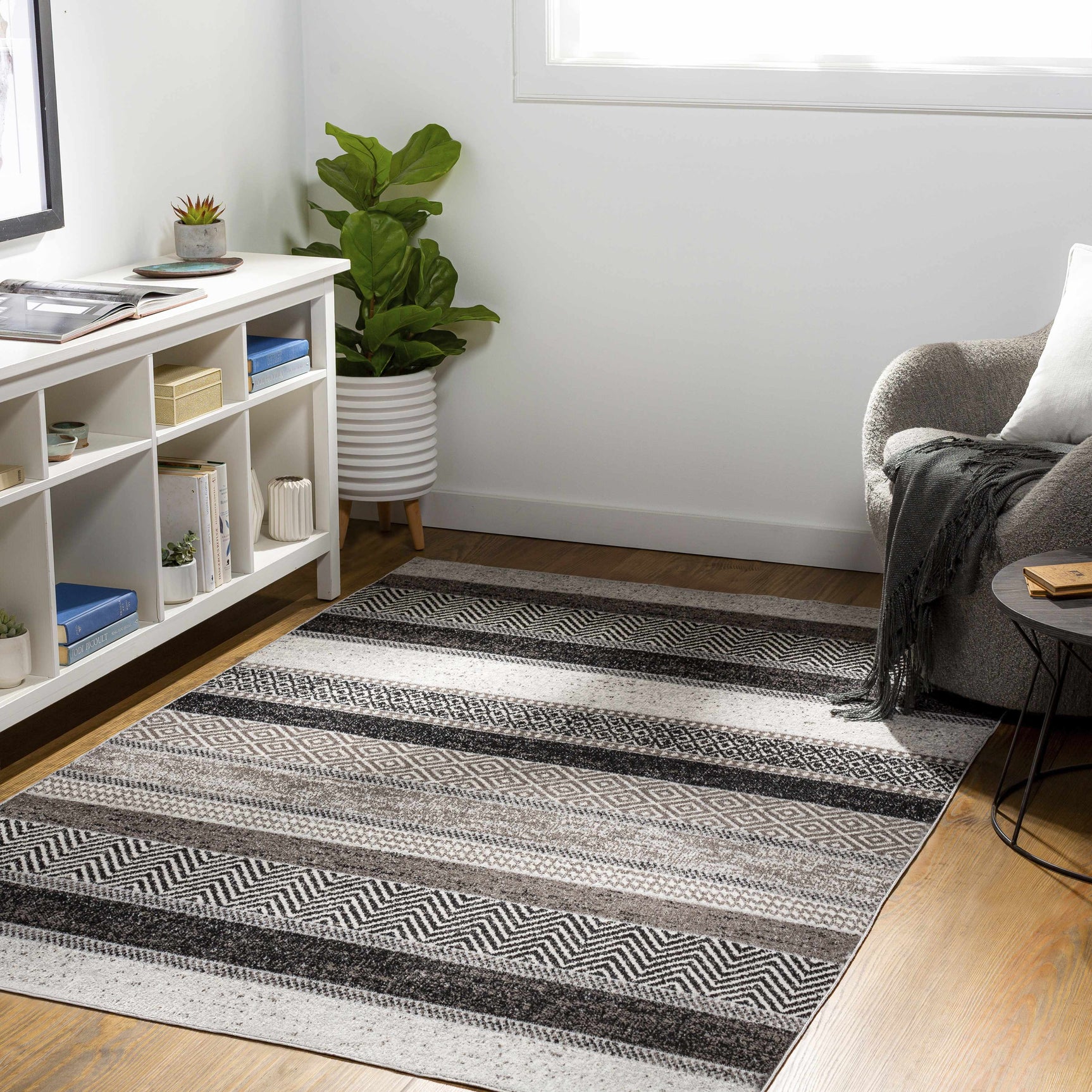 Middlestown Washable Area Rug - Ornate Home