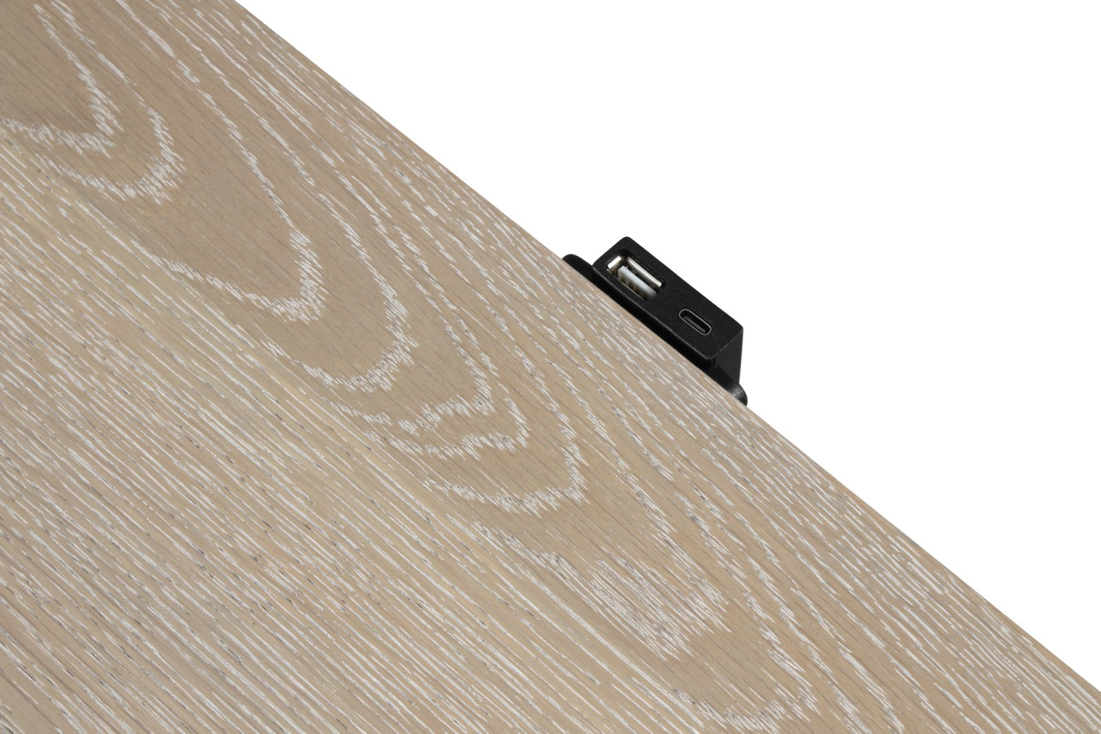 Midhurst Oak Queen 5 Piece Bedroom Set w/Chest - Ornate Home