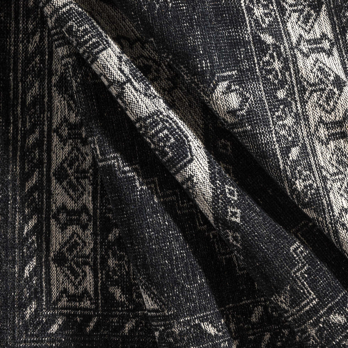 Minapan Premium Area Rug - Clearance - Ornate Home