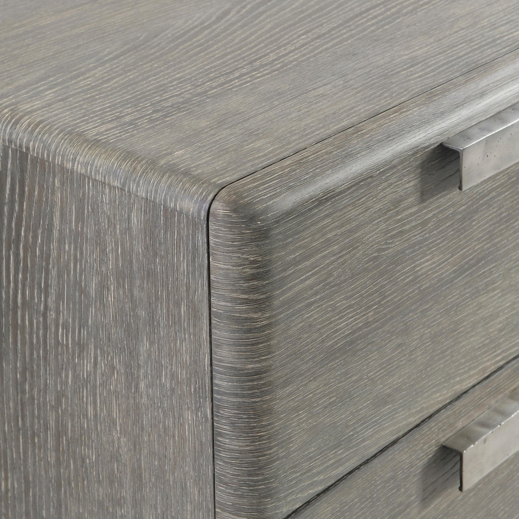 Monolith Puma 5-Drawer Dresser - Ornate Home
