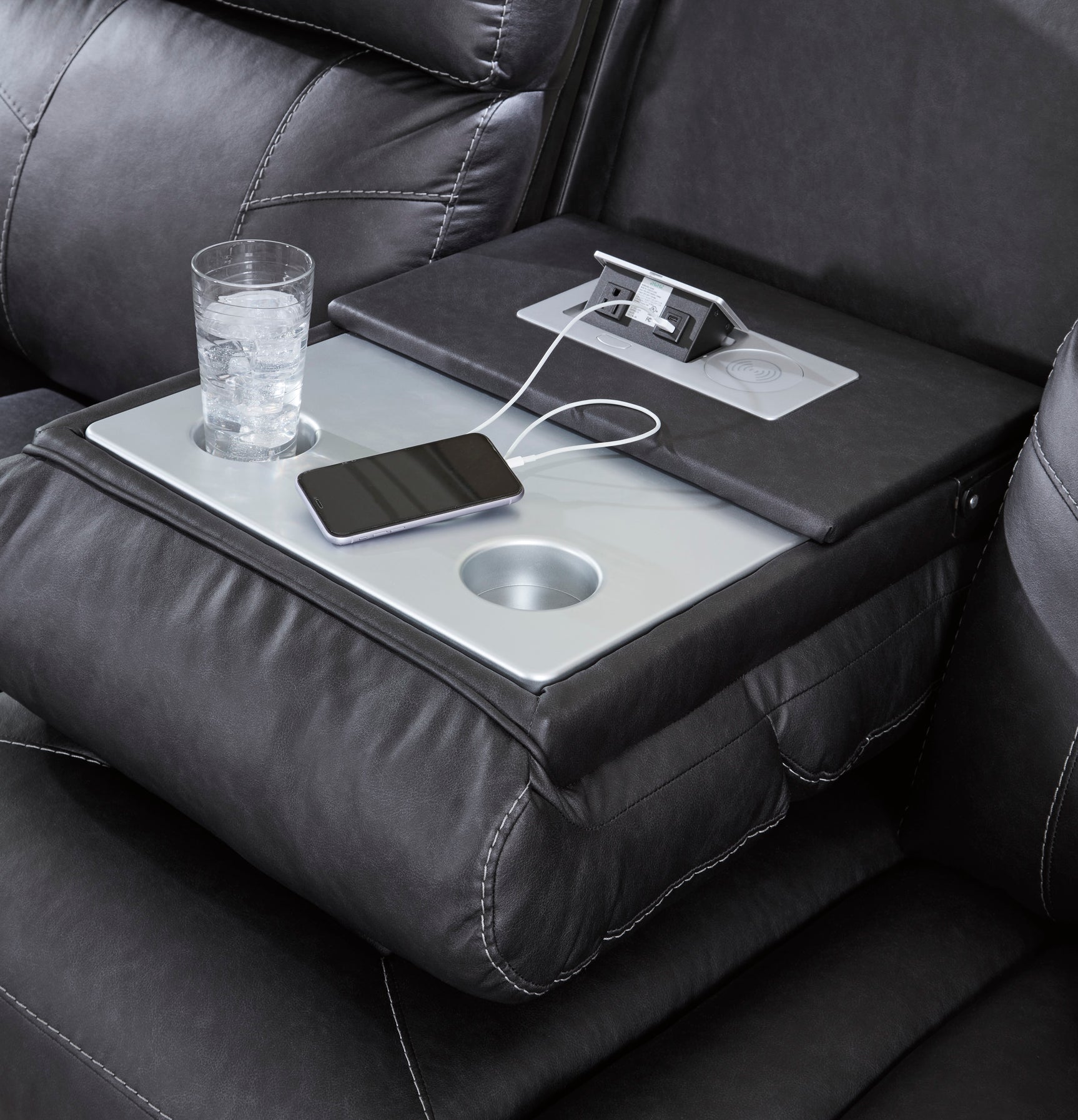 Montacute Black Reclining Living Room Set - Ornate Home