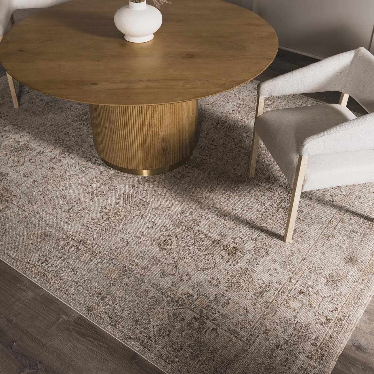 Myrtle Avenue Machine Woven Galey Alix x LIVABLISS GAMY-2300 Area Rug - Ornate Home