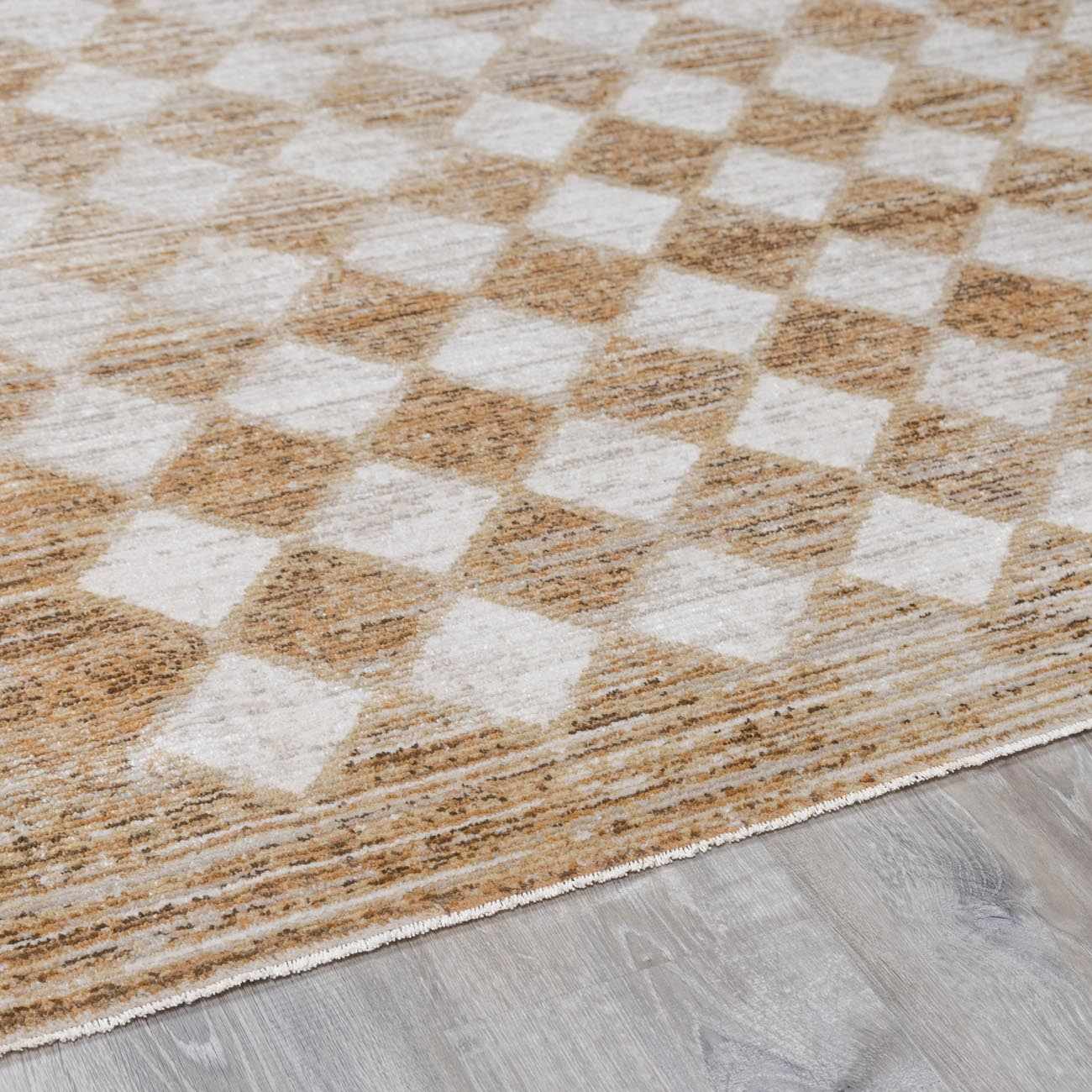 Myrtle Avenue Machine Woven Galey Alix x LIVABLISS GAMY-2304 Area Rug - Ornate Home