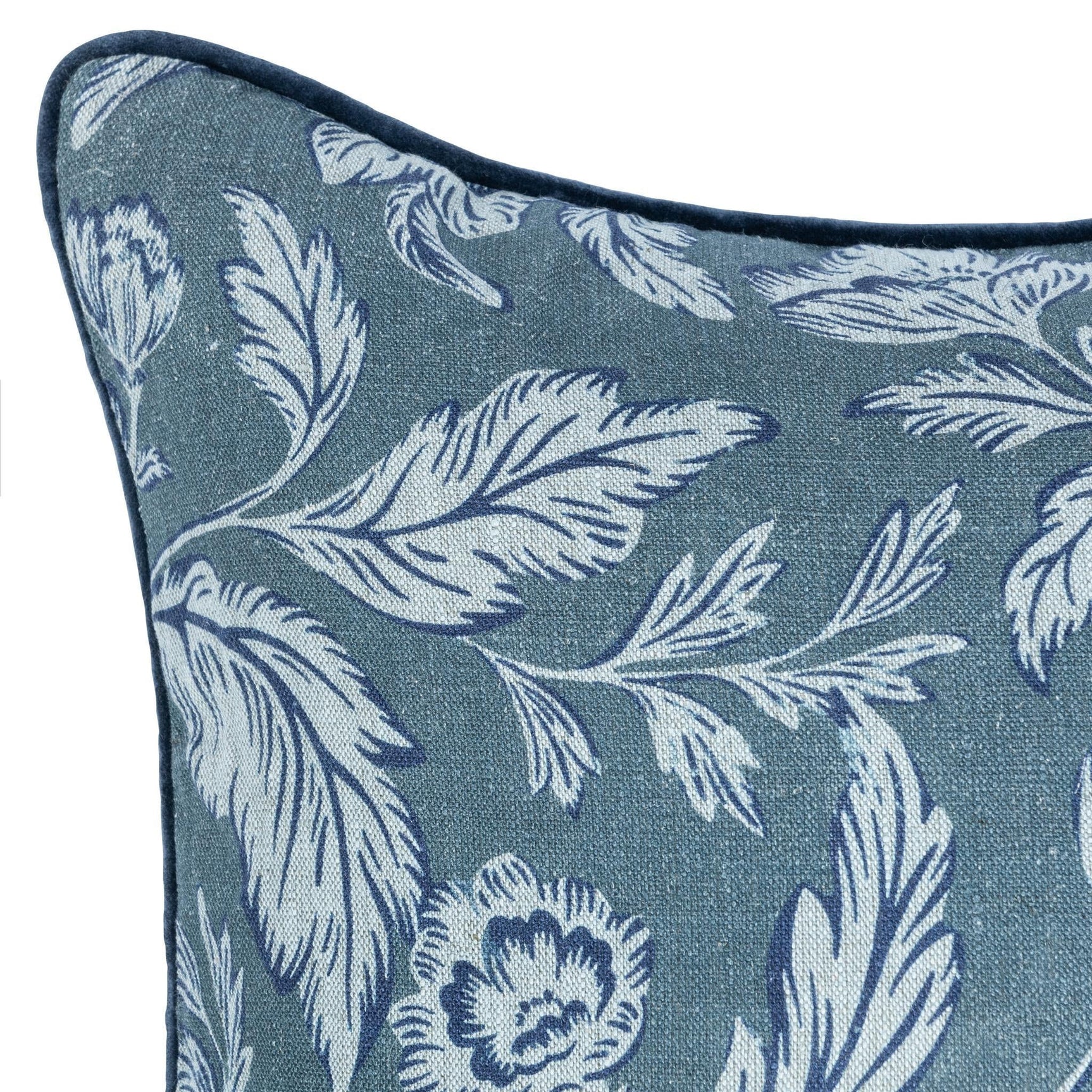 NV Davenport Denum Blue 22x22 Throw Pillow (Set of 2) - Ornate Home