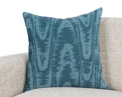 NV Hildene Chambray Blue 22x22 Throw Pillow (Set of 2) - Ornate Home