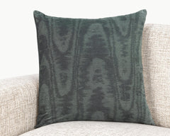 NV Hildene Ivory Green 22x22 Throw Pillow (Set of 2) - Ornate Home
