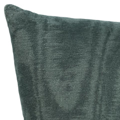 NV Hildene Ivory Green 22x22 Throw Pillow (Set of 2) - Ornate Home