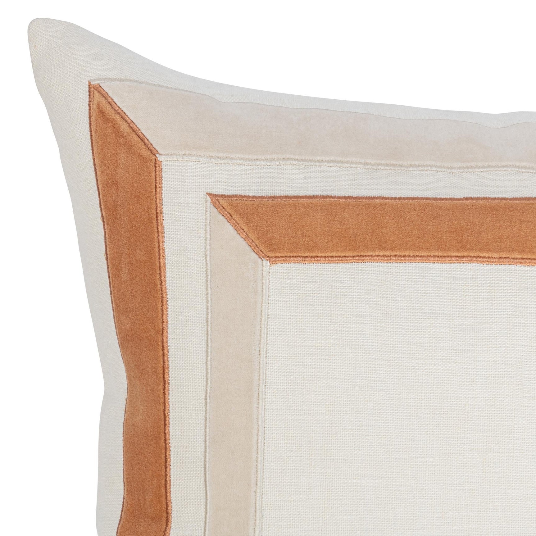 NV Maybrook Ivory/Natural 22x22 Throw Pillow (Set of 2) - Ornate Home