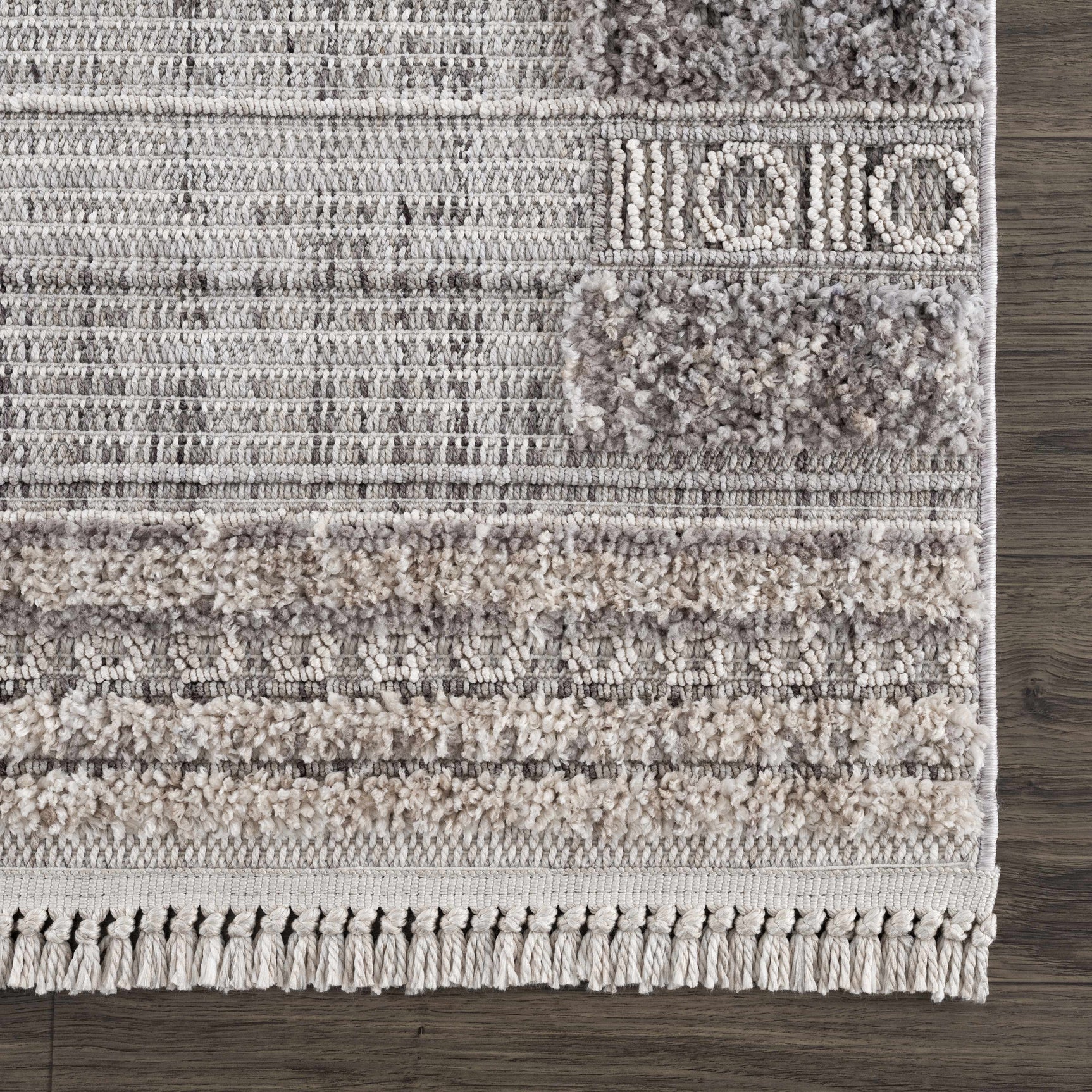 Naivasha Elegant High/Low Area Rug - Ornate Home