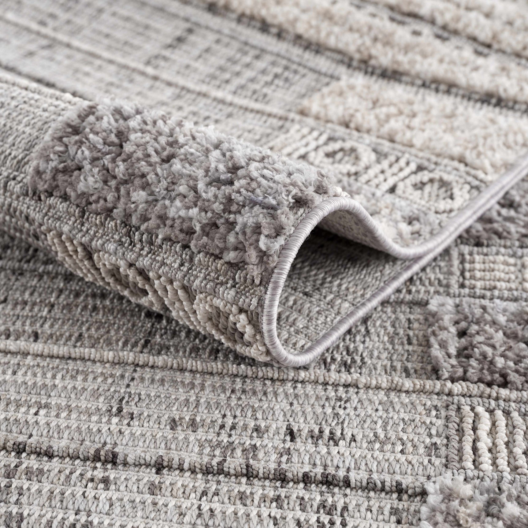 Naivasha Elegant High/Low Area Rug - Ornate Home
