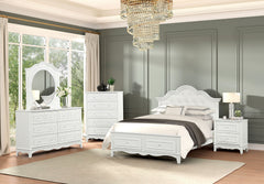 Naucalpan White Full Bed - Ornate Home
