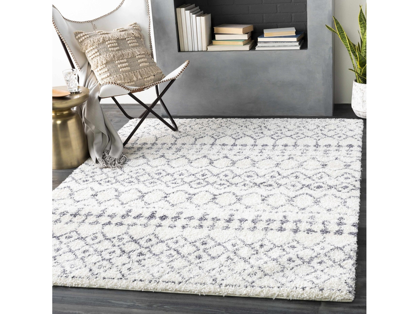 Navassa White/Gray Trellis Plush Rug - Ornate Home