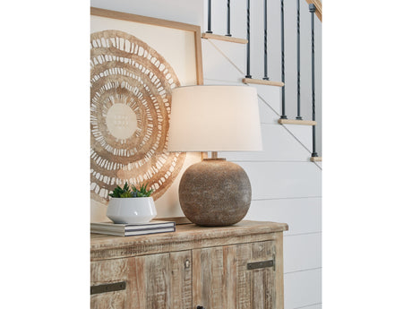 Neavesboro Antique Brown/White 2-Piece Lamp Set - Ornate Home