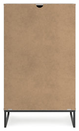 Neilsville Whitewash Queen Platform Bedroom Set with Dresser, Chest and 2 Nightstands - Ornate Home