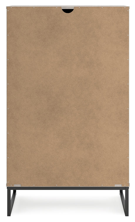 Neilsville Whitewash Queen Platform Bedroom Set with Dresser, Chest and 2 Nightstands - Ornate Home