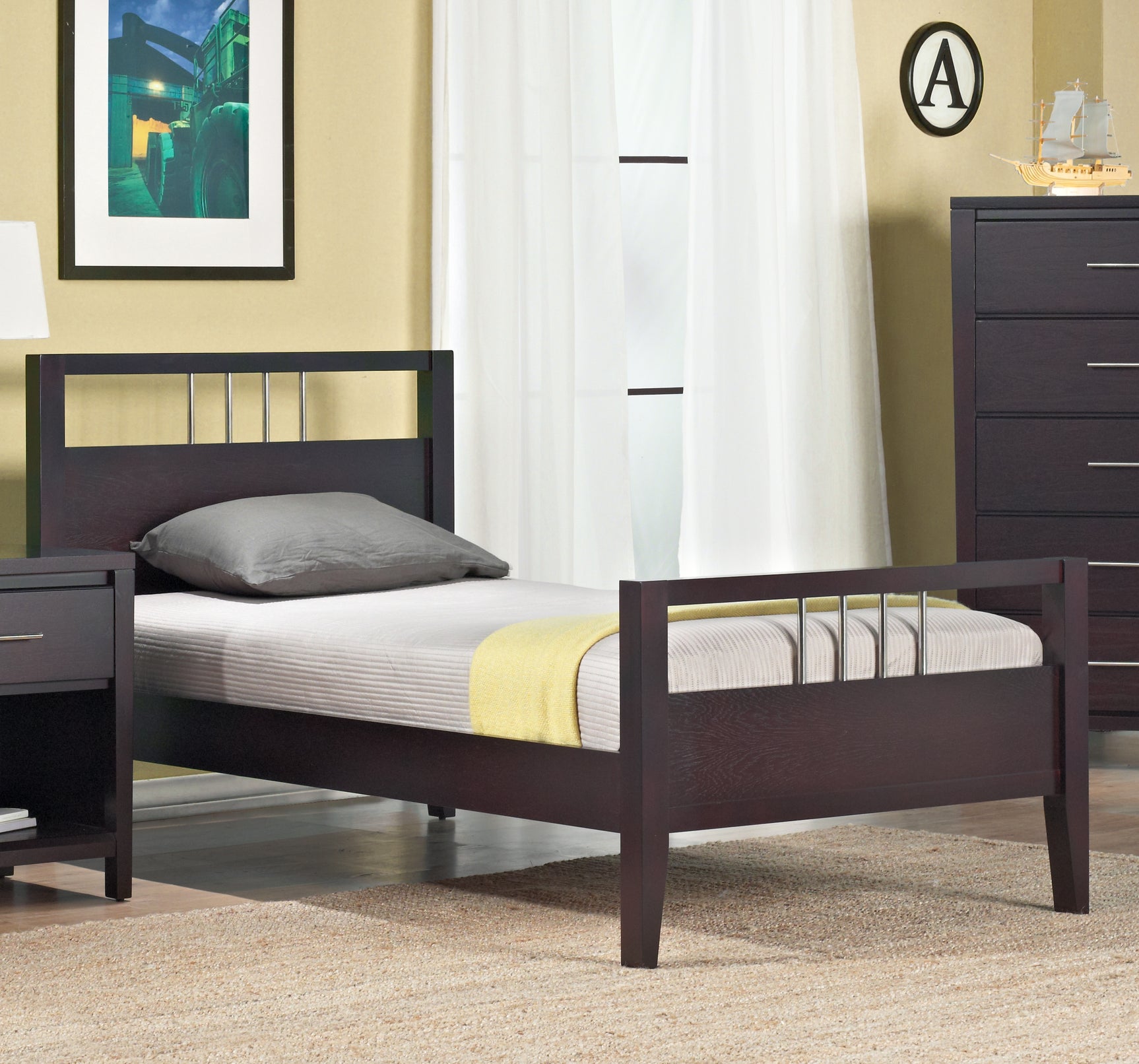 Nevis Wood Full Platform Bed in Espresso - Ornate Home