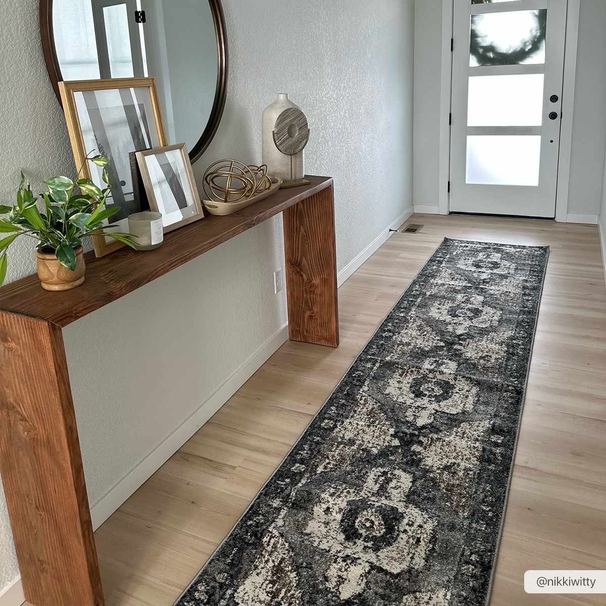 Newalla Area Rug - Ornate Home