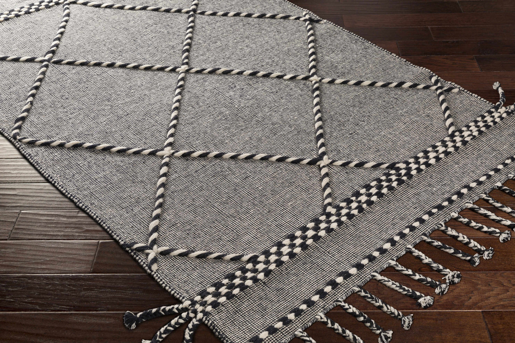 Ninderry Wool Area Rug - Clearance - Ornate Home