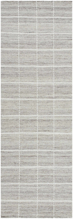 Nissa Checkered Area Rug - Ornate Home