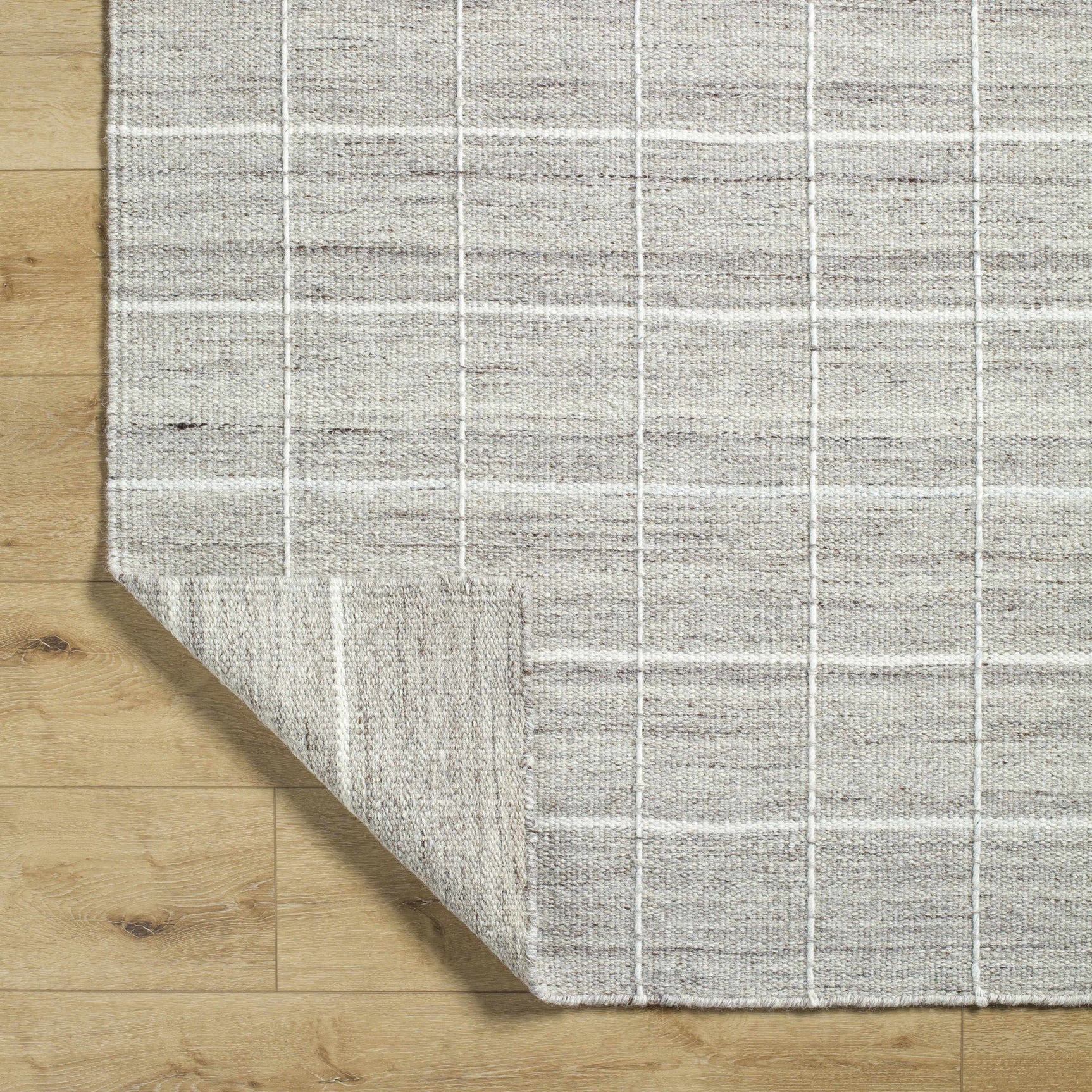 Nissa Checkered Area Rug - Ornate Home