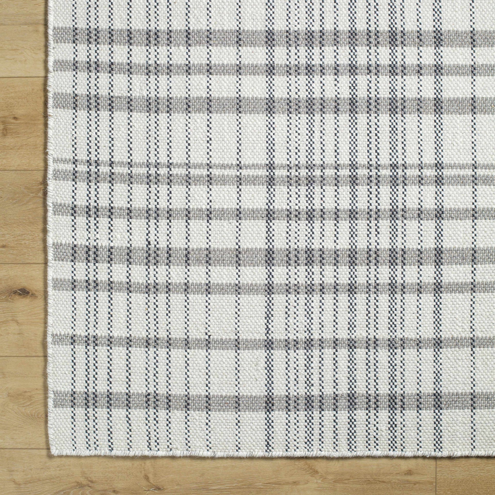 Nissa Ivory Area Rug - Ornate Home