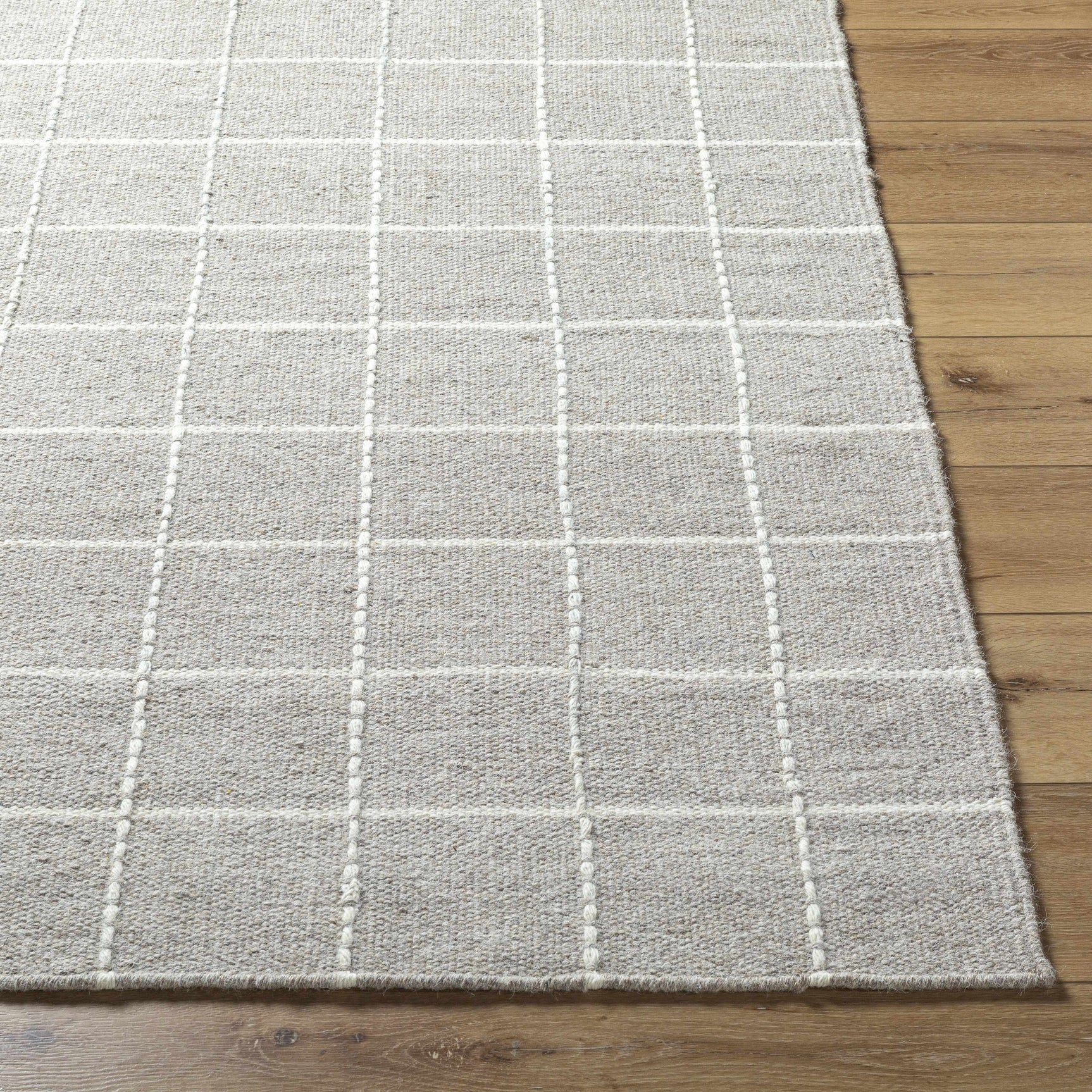 Nissa Sterling Gray Area Rug - Ornate Home