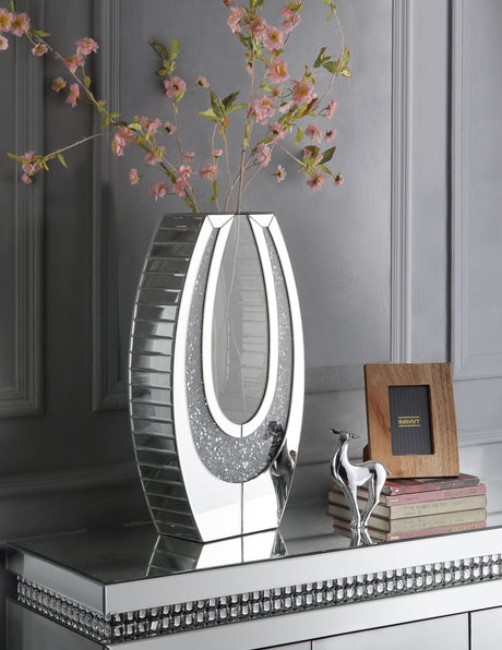 Noralie Accent Decor - Ornate Home