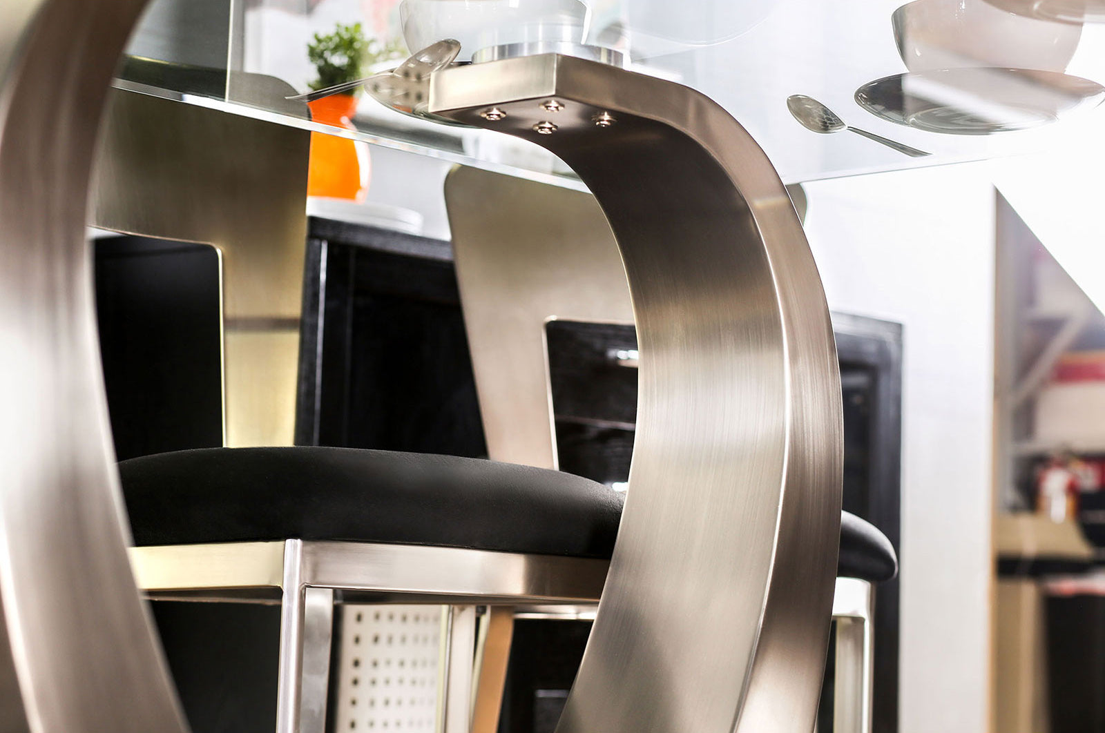 Nova Silver/Black 7 Pc. Dining Room Set - Ornate Home