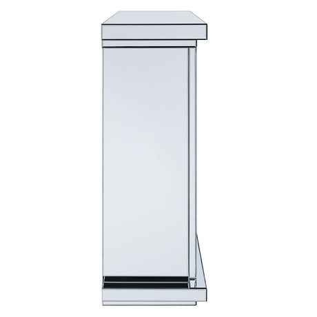 Nowles Fireplace - Ornate Home