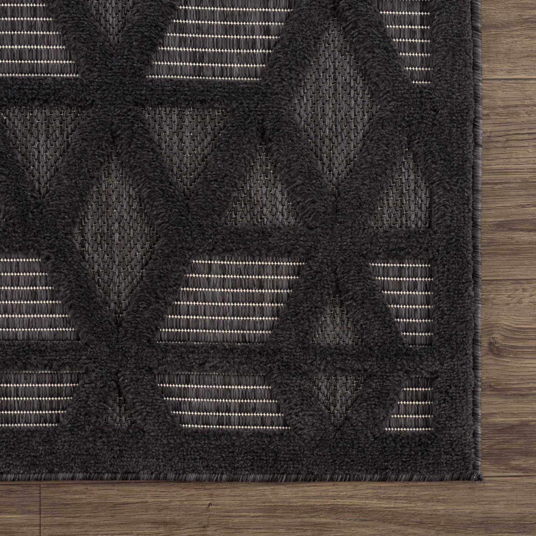 Nuri Black Outdoor Rug - Clearance - Ornate Home