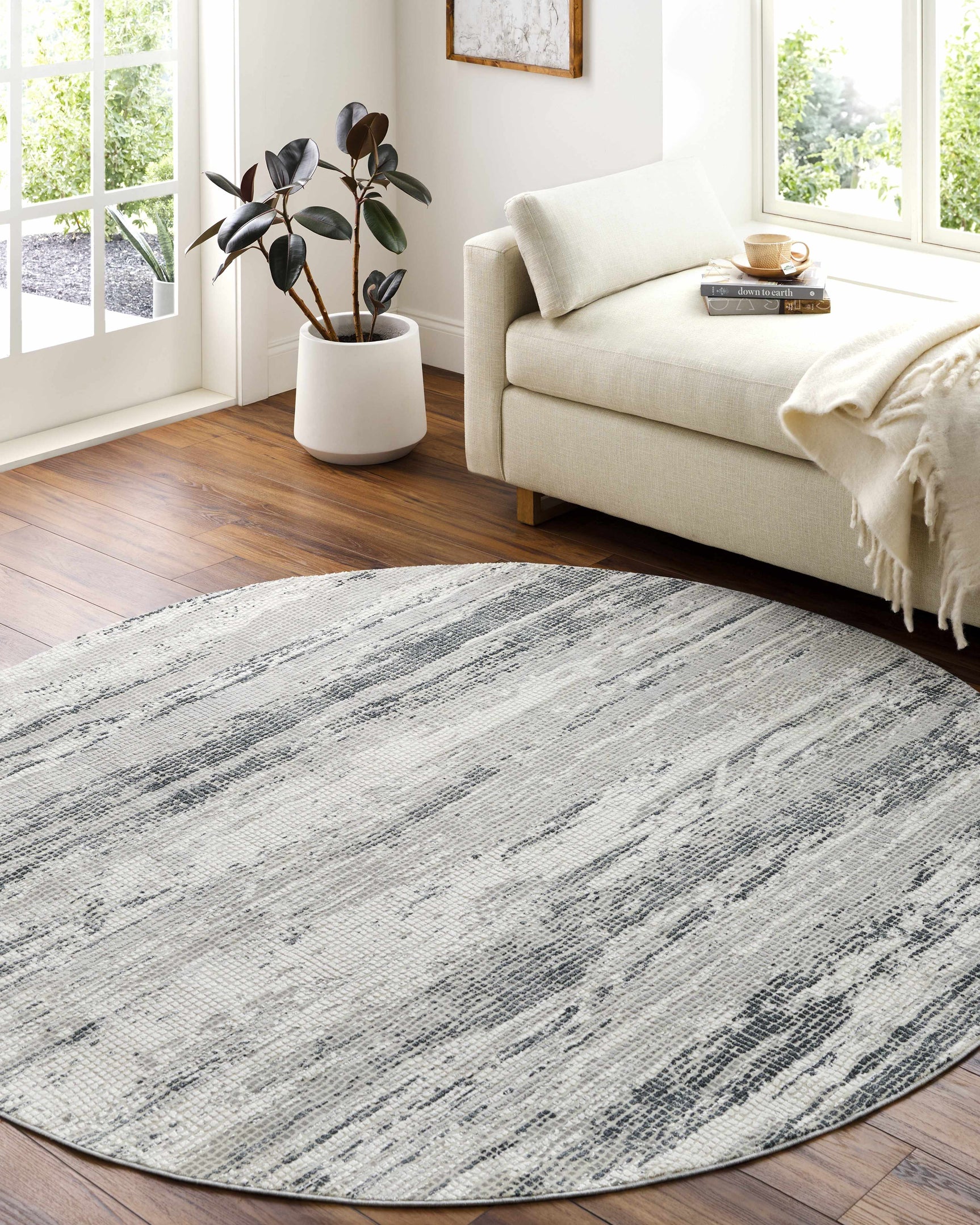 Oklaunion Faux Silk Rug - Ornate Home